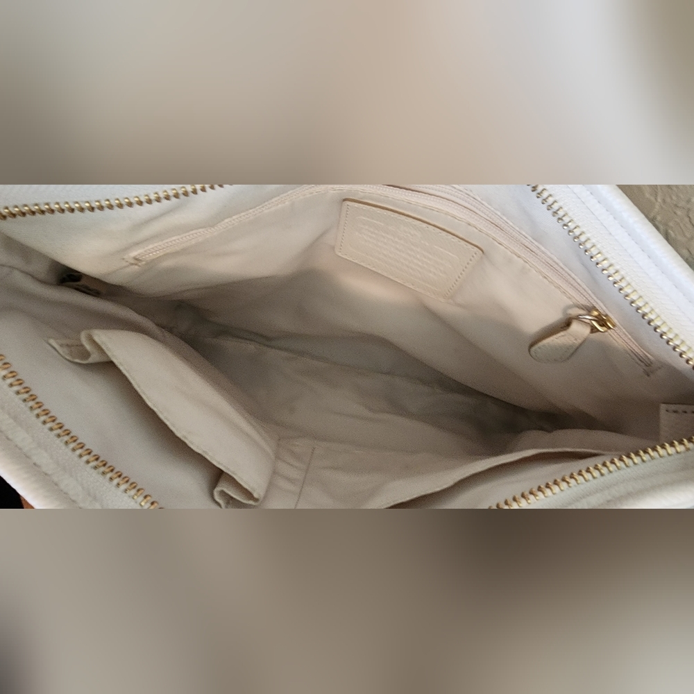 Coach Purse - Picture 5 of 5